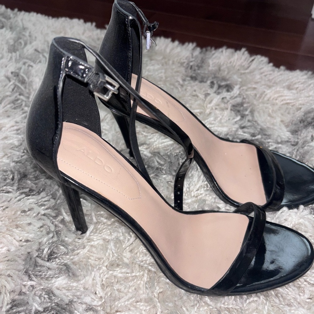 Aldo Glossy Black Heeled Sandals
